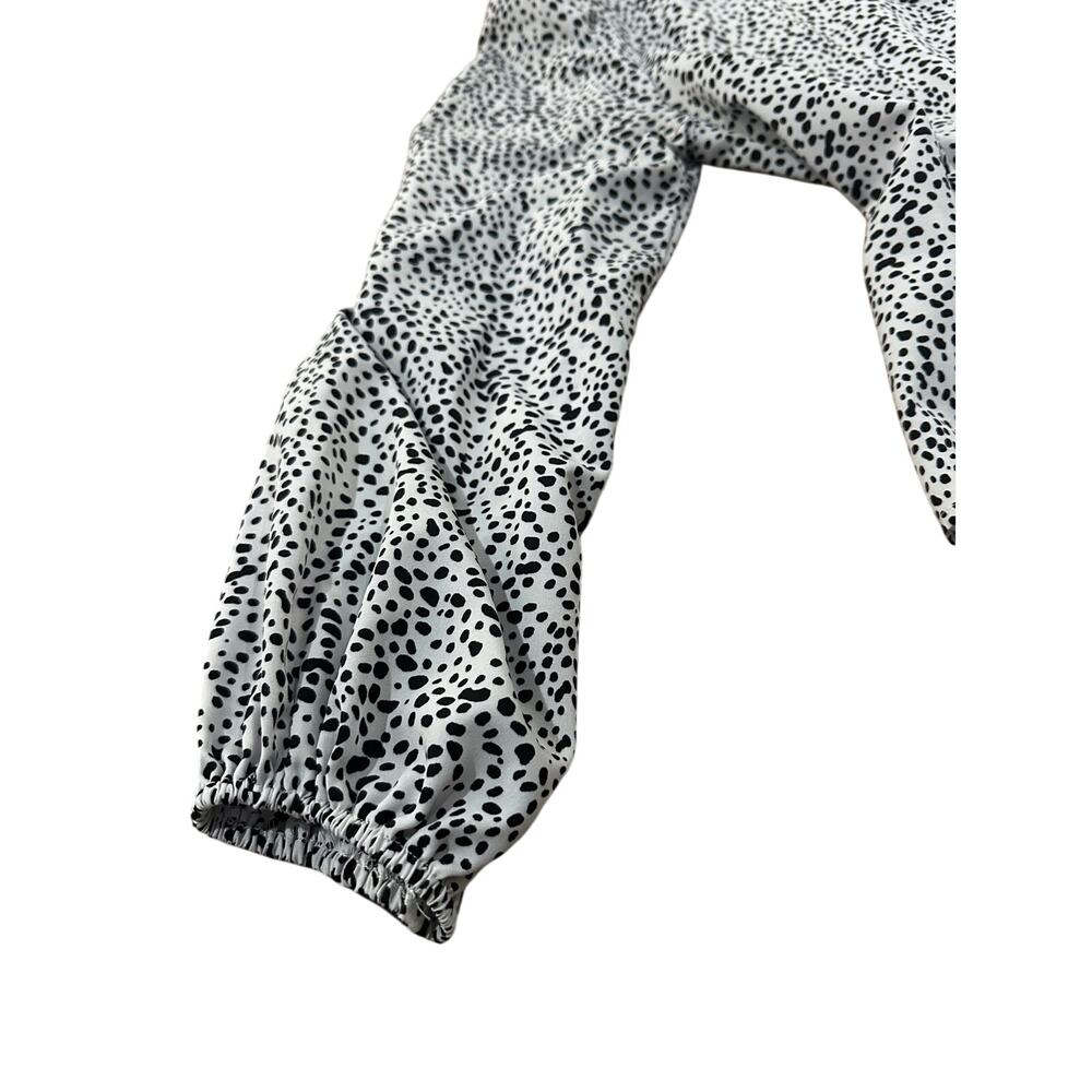 Gorgeous spotted blouse - Picture 5 of 5